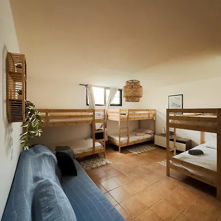 Surf&Sleep Hostel Corralejo Exterior photo